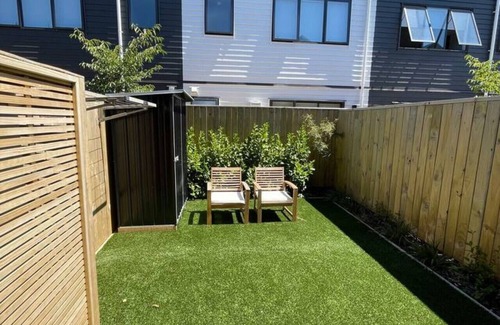 Avondale Maison | Well-furnished Auckland Stunner