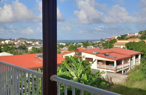Le Vauclin Appartement | well-located, commanding apartment