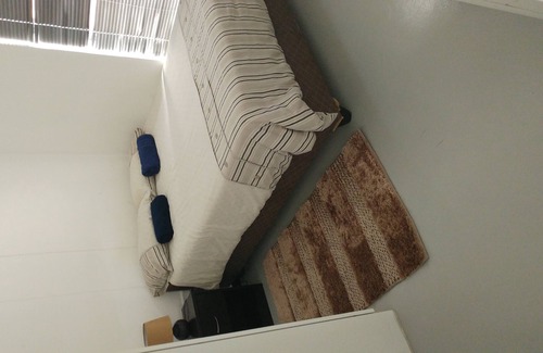 Flamingo Vlei Appartement | BIEN SITUÉ ENTIÈREMENT MEUBLÉ APPARTEMENTS APPARTEMENTS DANS LA BELLE CAPE TOWN! !