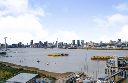 Peninsula Appartement | Well located, quiet specious 2 bedroom 2 bathroom with large sun terrace