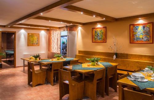 Jindrichuv Hradec Maison | Wellness Penzion Palice