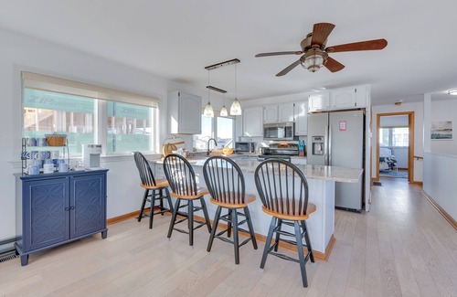 Wells Beach Cottage | Wells Beach House w/ Ocean-view Deck