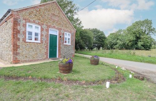 Dereham Maison | Wensum Spring