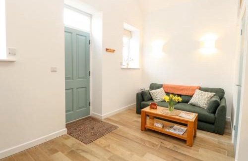 Dereham Maison | Wensum Spring