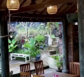 Rendang Maison | Wenten House