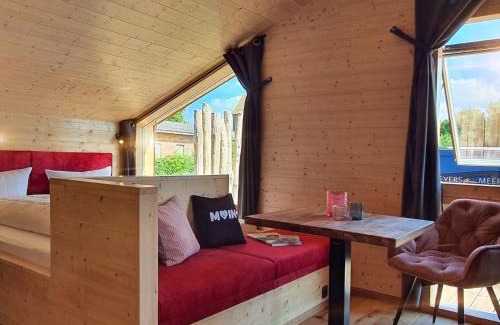 Boiensdorf Maison | Werder Chalet - WOLKE 7 - Ostsee-Strand 150m I Sauna I eKamin I Tiny House für 2 Personen I by "Meyers am Meer"