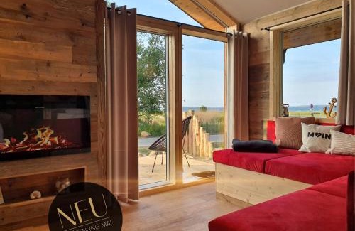 Boiensdorf Maison | WerderChalet - SEABREEZE - Meerblick I Strand 150m I Sauna I eKamin I 2 Personen und Kind I by "Meyers am Meer"