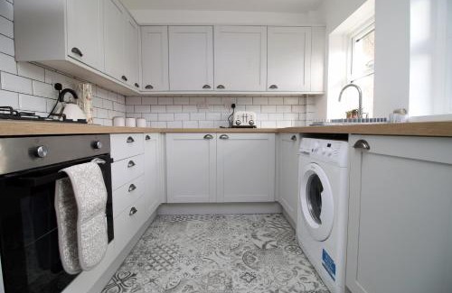 Coed-Y-Paen Appartement | Wern farm cottage