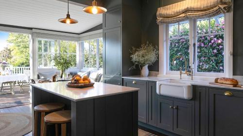 Burrawang Maison | Werona Cottage - enchanting home