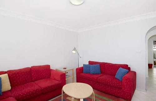 Blue Bay Maison | Werrina Townhouse