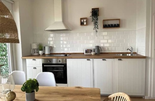 Mitte-Sud Appartement | Weser-City-Panorama | 2Zi | 9OG | 5P | Mitte