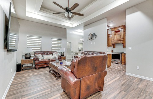 Weslaco Maison | Weslaco Home w/ Fenced Yard: 2 Mi to Downtown