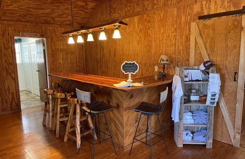 Bandera Lit Et Petit-Déjeuner | West 1077 Guest Ranch - Red Bud Room 11