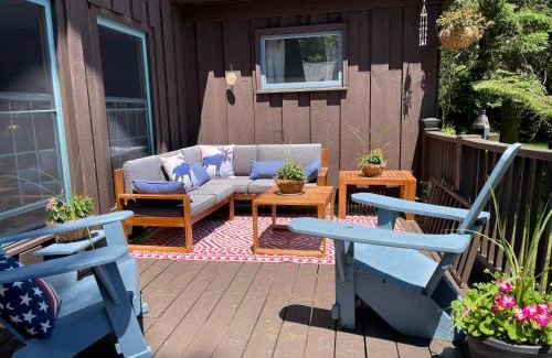 Eagle Bay Maison | West Bay Hideaway