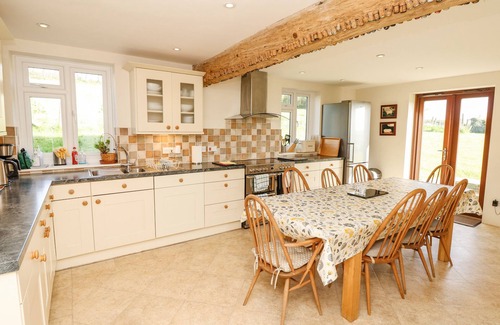 Crediton Cottage | West Henstill House, SANDFORD, DEVON