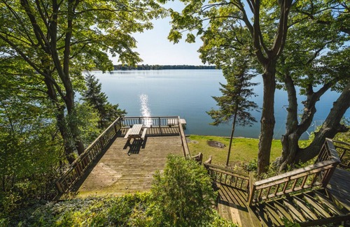 Picton Cottage | West Lake Cottage Surf - Picton, Ontario, Canada