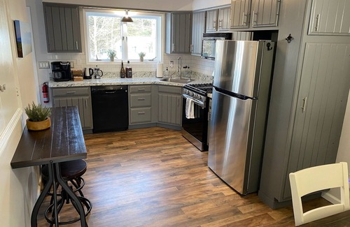 West Glens Falls Maison | West Mt View- 15 min. to Lake George!