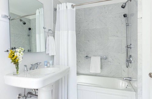Shelter Island Heights Lit Et Petit-Déjeuner | West Neck Guesthouse