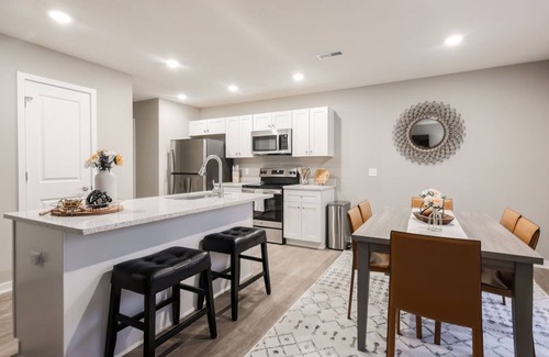 West Omaha Maison | West Omaha Getaway, blocks from Village Pointe Plaza