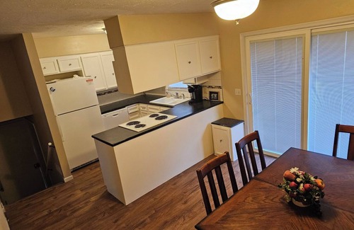 Millard Maison | West Omaha home. clean, nice & safe ! Near a park