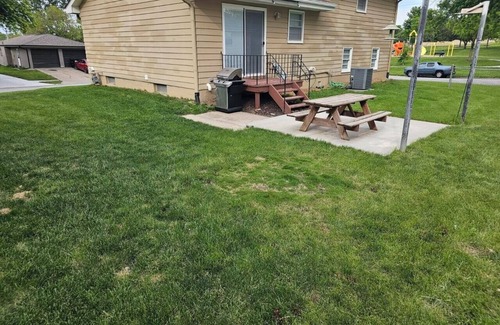 Millard Maison | West Omaha home. clean, nice & safe ! Near a park
