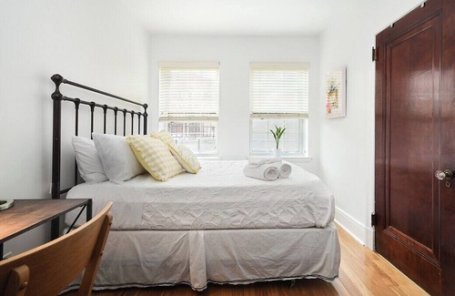 Bloomfield Appartement | ♥West Penn Hospital★ 5★Location ♛Queen Bed~Parking