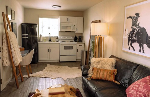 Barrio Historico Maison | Western Nook – Second-Floor of The Sonora House