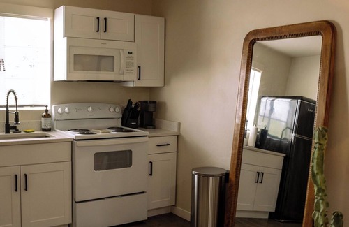 Barrio Historico Maison | Western Nook – Second-Floor of The Sonora House