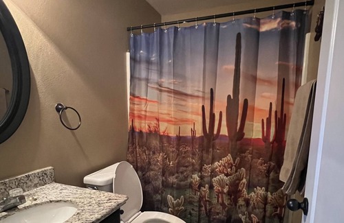 Eagle Pass Appartement | Western Style King,Queen&Sofabed