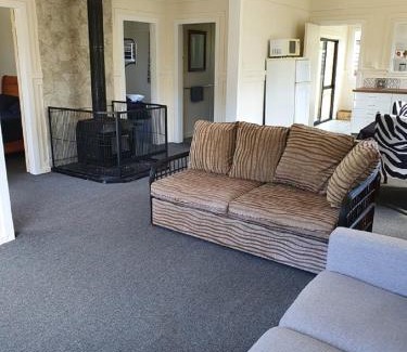 Taylorville Maison | Westie on the West - Our private family getaway