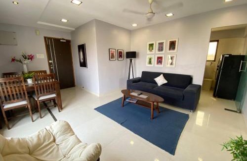 Bandra West Appartement | Westside 2 BHK Condo with Balcony at Chapel Road Bandra West by Connekt Homes