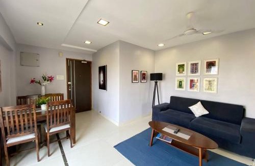 Bandra West Appartement | Westside 2 BHK Condo with Balcony at Chapel Road Bandra West by Connekt Homes