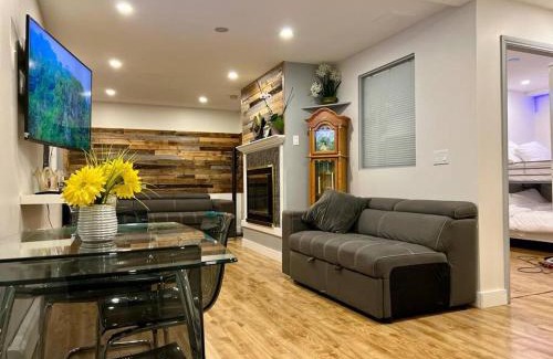 North Vancouver Maison | Westview Vacation Rental - Two BR House