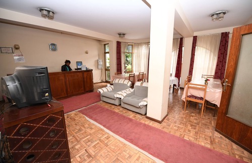 Kirkos Maison | Weygoss Guest House