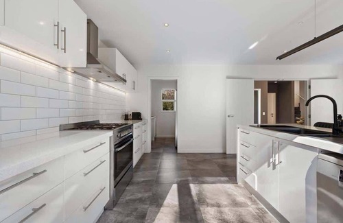 Frankton Maison | Whakatā on McBride | Frankton | Close to Airport