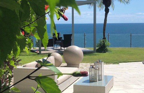 Tango Mar Villa | Villa Marunga Cliff House 10 km. De Santa Teresa