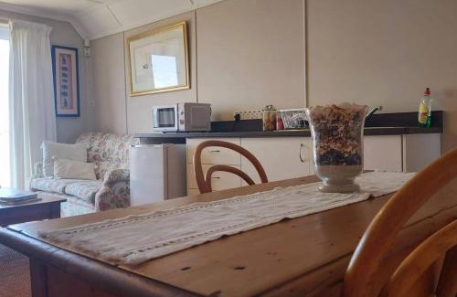 De Kelders Appartement | Whales, Waves and Walks - Beach Cottage