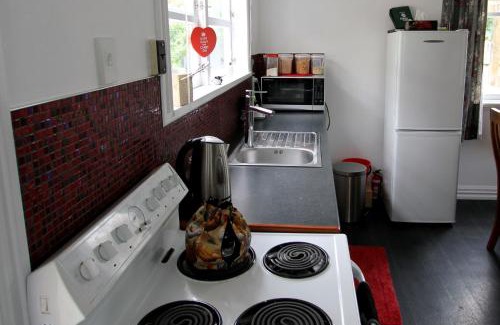 Whangamomona Maison | Whanga Bridge House