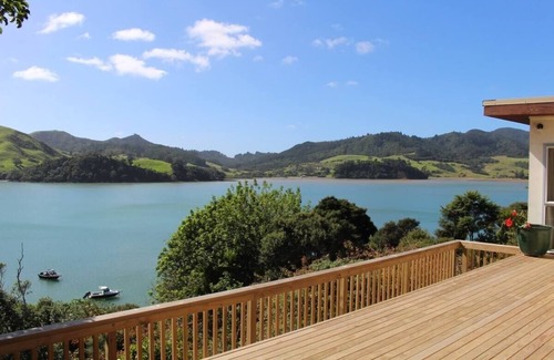 Port Charles Maison | Whare Rawhiti ~ Port Charles - Spectacular views