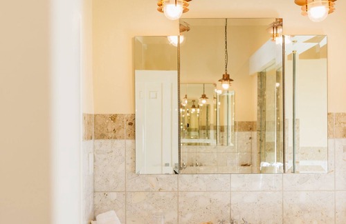 Palliser Bay Cabine | Wharekauhau Luxury Country Estate