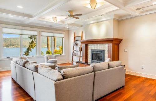 Sudden Valley Maison | Whatcom By The Water