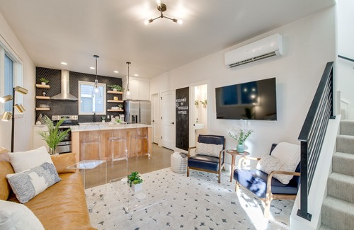 Central Oklahoma City Maison | Wheeler Cottage- Urban Village near downtown OKC