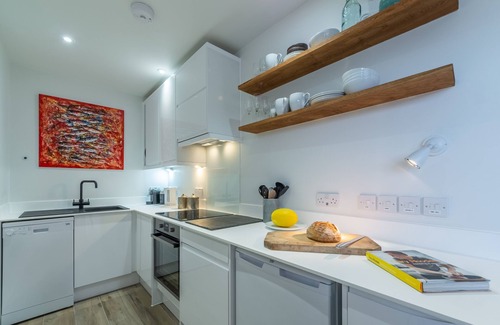 Aldborough Appartement | Une fabuleuse grange transformée en bijou pleine de caractère avec poutres apparentes