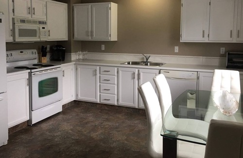 Rocky Mountain House Maison | Where your adventure begins!
