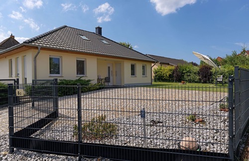 Kirchdorf Appartement | Whg.1 Am Krabbenweg - Small modern apartment in Kirchdorf.