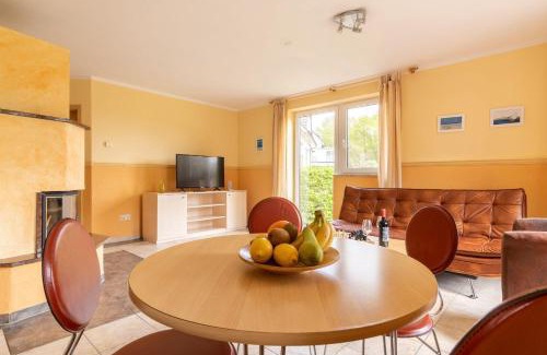 Buschvitz Appartement | Whg-2-Habichtssicht-Ferienhaus-Am-Boddenufer-Buschvitz