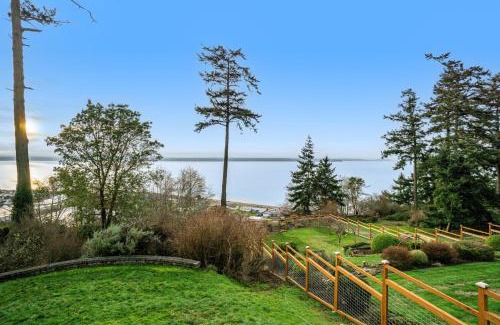 Lagoon Point Maison | Whidbey Island Wonder