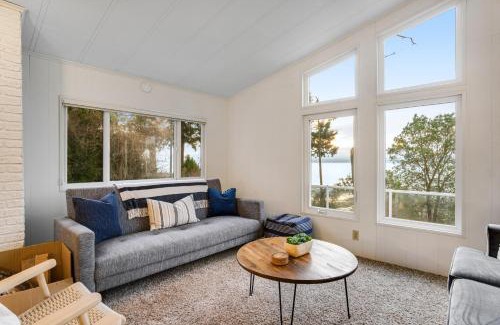 Lagoon Point Maison | Whidbey Island Wonder