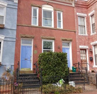Washington Maison | Whimsical Cottage in Eastern Market
