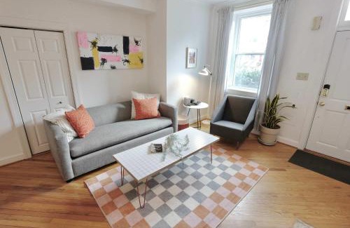 Washington Maison | Whimsical Cottage in Eastern Market